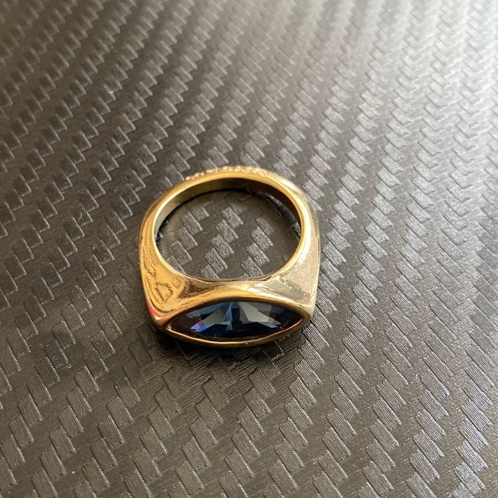 UNO de 50 gold ring with Swarovski stone